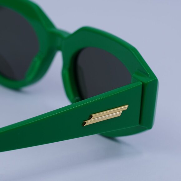 Bottega Veneta BV1031S 005 Sunglasses Green Oval Frame, Grey Lenses main image 11